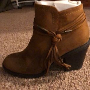 Patrizia booties with fringe